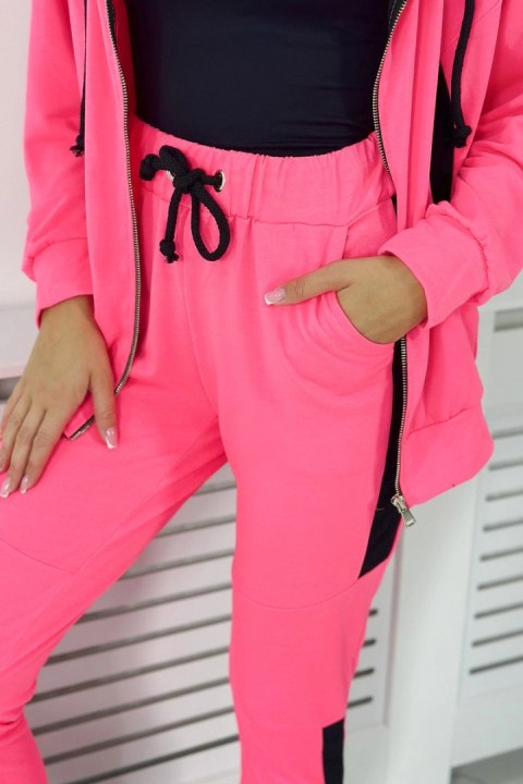 Komplet sportowy z lampasami różowy neon Komplet sportowy z lampasami różowy neon