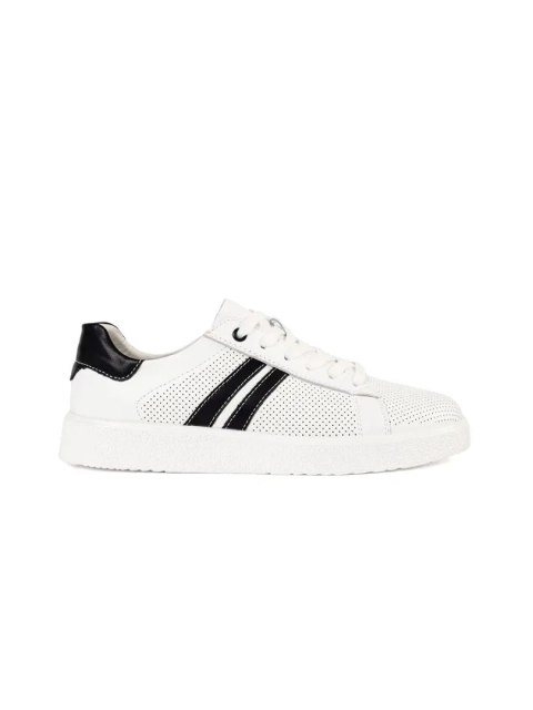 Białe sneakersy ażurowe ze skóry naturalnej - 39