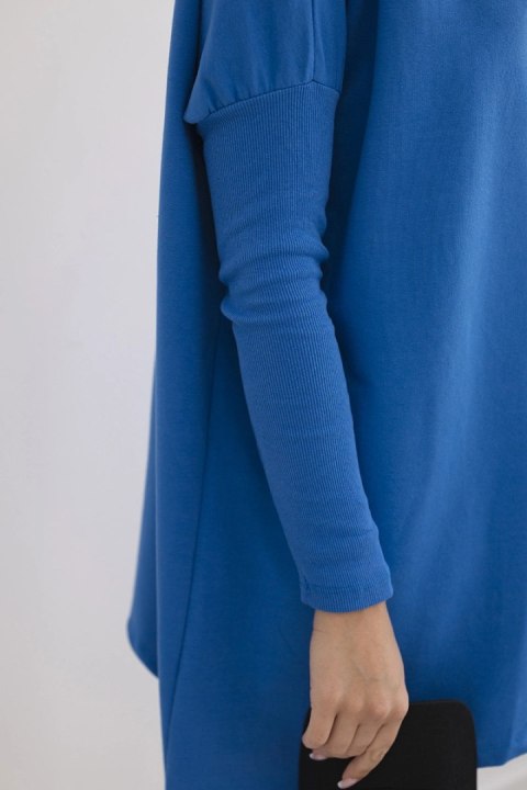 Bluza oversize z asymetrycznymi bokami chabrowa uniwersalny