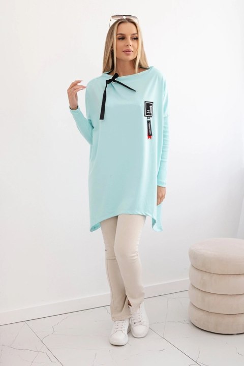 Bluza oversize z asymetrycznymi bokami miętowa uniwersalny Bluza oversize z asymetrycznymi bokami miętowa uniwersalny