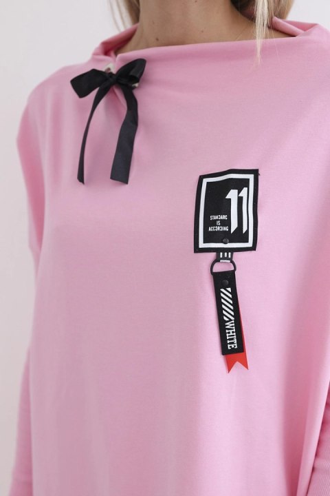 Bluza oversize z asymetrycznymi bokami jasno różowa uniwersalny
