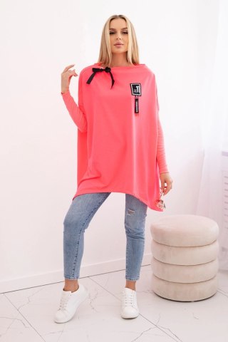Bluza oversize z asymetrycznymi bokami różowy neon uniwersalny