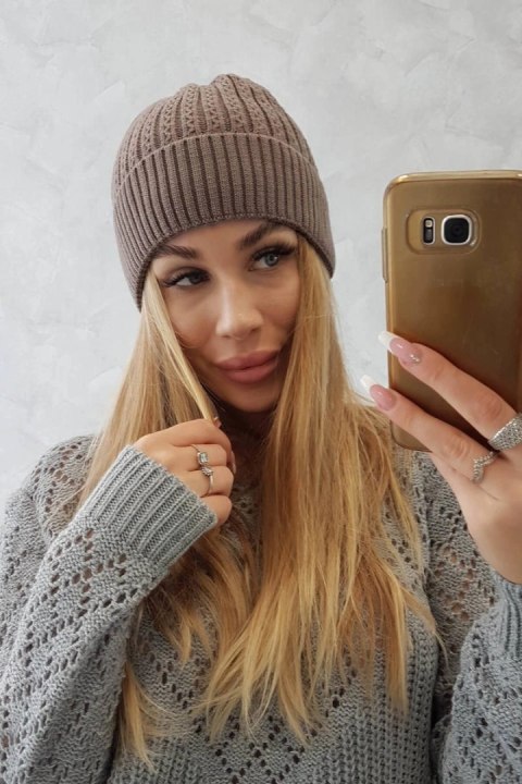 Czapka cienka Weronika K249 cappuccino uniwersalny