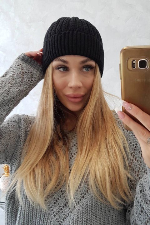 Czapka cienka Weronika K249 czarna uniwersalny