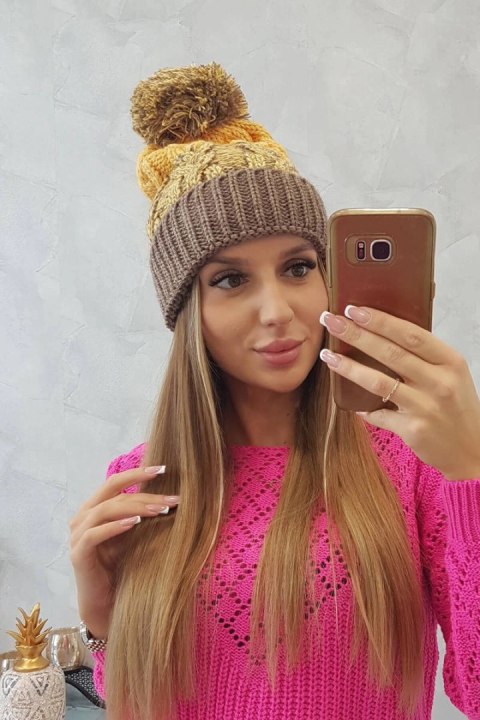Czapka damska z pomponem Abigail K326 cappuccino+żółty uniwersalny