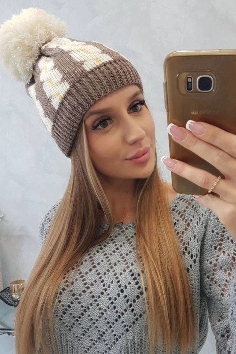 Czapka damska z pomponem Rozalia K323 ecru+mocca uniwersalny
