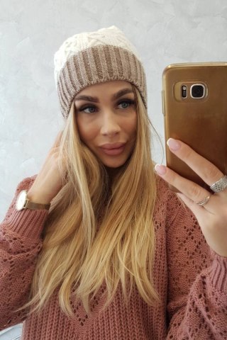 Czapka z polarem Bibiana K264 ciemny beżowy+ecru uniwersalny