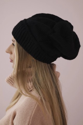 Czapka damska Ingrid K371 czarna uniwersalny