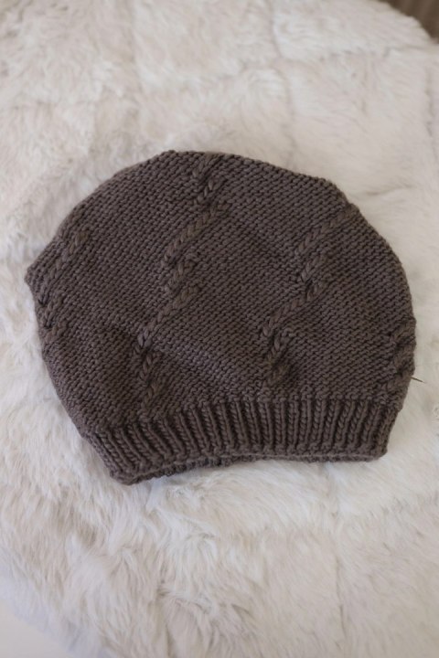Czapka damska Lorena K377 mocca uniwersalny