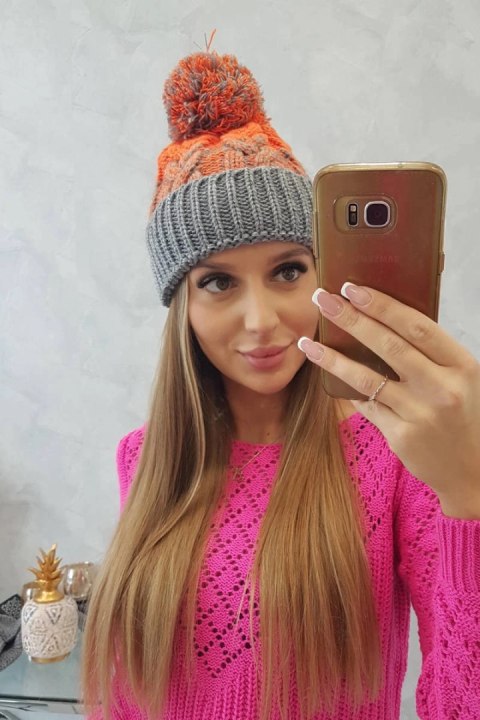 Czapka damska z pomponem Abigail K326 szary+pomarańczowy neon uniwersalny