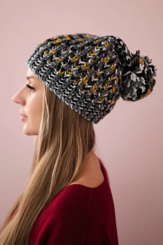 Czapka damska z pomponem Maria K335 ciemno szara uniwersalny
