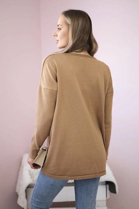Sweter z kieszeniami z przodu camelowy uniwersalny