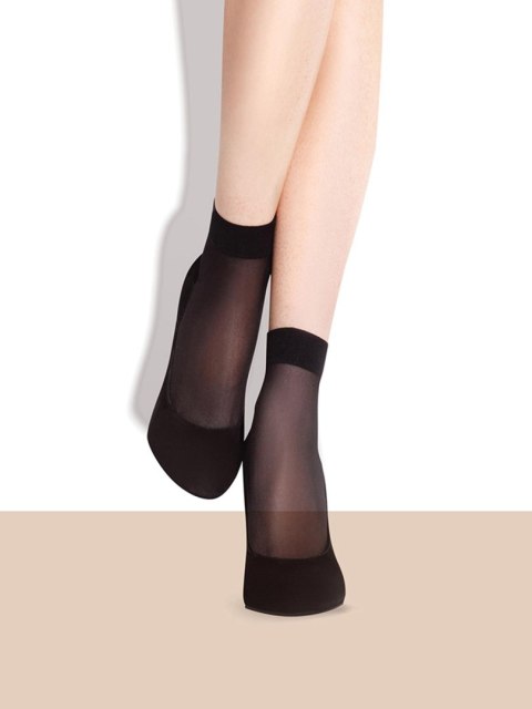 Skarpety CLASSIC MAJA Kolor(nude) Rozmiar(UNI) Skarpety CLASSIC MAJA Kolor(nude) Rozmiar(UNI)