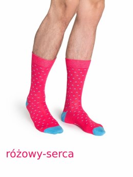 Skarpety 39196 Kolor(różowy-serca) Rozmiar(43/46)