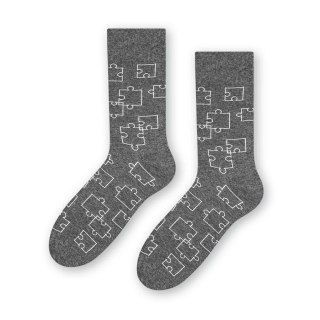 SKARPETY MĘSKIE RODZINNE 084 41-43 004 ciemny szary/puzzle