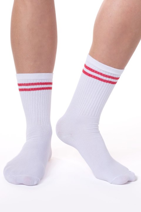 SKARPETY SPORTOWE 39-42 biały/czerwony pasek SKARPETY SPORTOWE 39-42 biały/czerwony pasek
