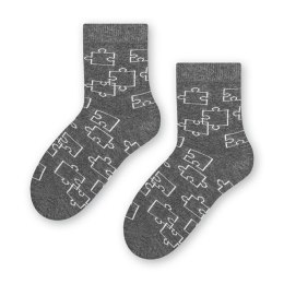 SKARPETY DZIECIĘCE RODZINNE 084 26-28 013 grafitowy/puzzle