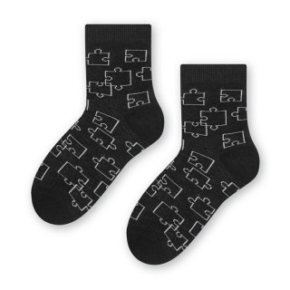 SKARPETY DZIECIĘCE RODZINNE 084 29-31 015 czarny/puzzle