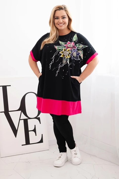 Bluzka damska Plus Size z kwiatowym wzorem i ozdobnymi perełkami fuksja uniwersalny