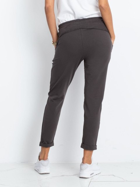 Spodnie dresowe RV-DR-3589.08X ciemny khaki XS Spodnie dresowe RV-DR-3589.08X ciemny khaki XS
