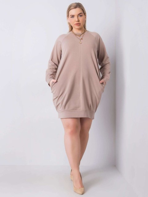 Sukienka RV-SK-6296.99 ciemny bezowy 2XL Sukienka RV-SK-6296.99 ciemny bezowy 2XL