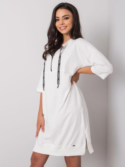 Sukienka RV-SK-6273.47P ecru L/XL Sukienka RV-SK-6273.47P ecru L/XL