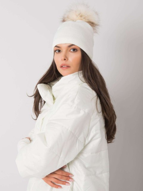 Czapka JK-CZ-34.11 biały Czapka JK-CZ-34.11 biały