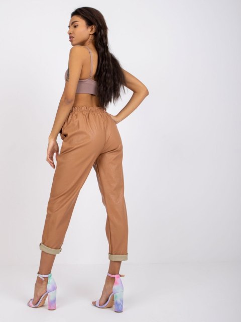 Spodnie DHJ-SP-5058.35P camelowy XL Spodnie DHJ-SP-5058.35P camelowy XL