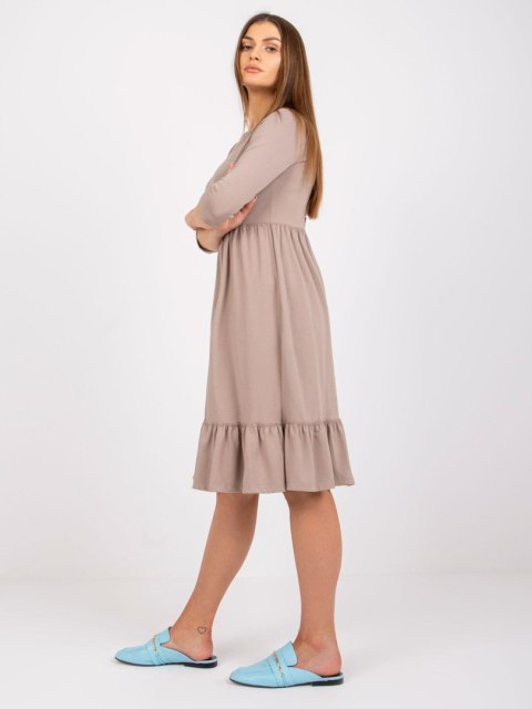 Sukienka RV-SK-7554.74P ciemny bezowy M Sukienka RV-SK-7554.74P ciemny bezowy M