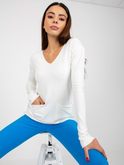 Sweter VI-SW-20282.32 ecru Sweter VI-SW-20282.32 ecru