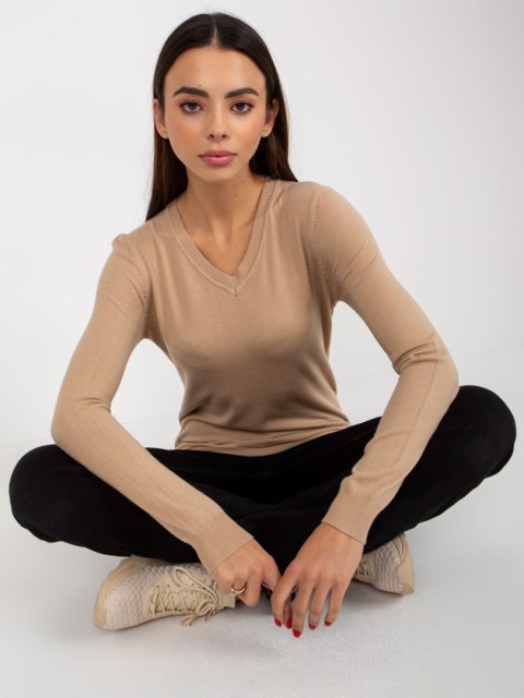 Sweter NM-SW-J52002.70 ciemny bezowy Sweter NM-SW-J52002.70 ciemny bezowy