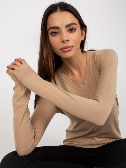 Sweter NM-SW-J52002.70 ciemny bezowy Sweter NM-SW-J52002.70 ciemny bezowy