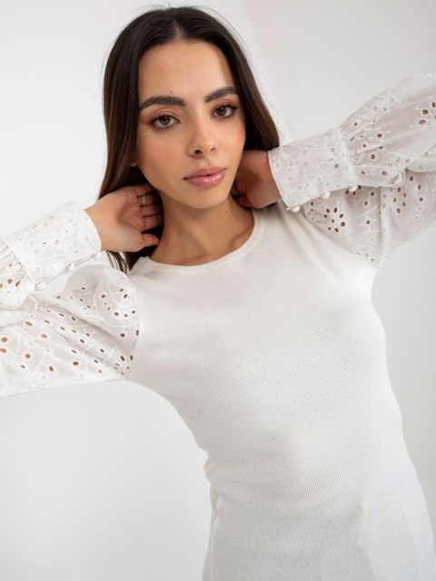 Bluzka TW-BZ-OB-046.62P biały XL Bluzka TW-BZ-OB-046.62P biały XL
