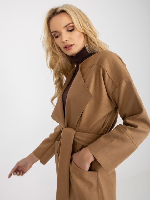 Płaszcz TW-PL-BE-M125.21 camelowy M Płaszcz TW-PL-BE-M125.21 camelowy M