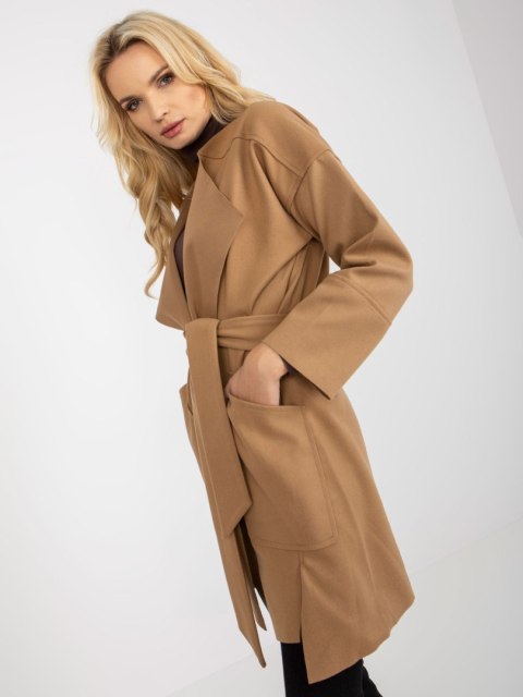 Płaszcz TW-PL-BE-M125.21 camelowy M Płaszcz TW-PL-BE-M125.21 camelowy M