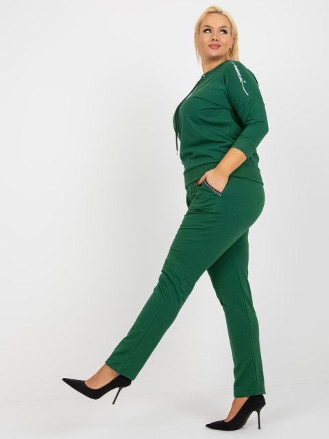 Spodnie dresowe RV-DR-4765.52 ciemny zielony 3XL Spodnie dresowe RV-DR-4765.52 ciemny zielony 3XL