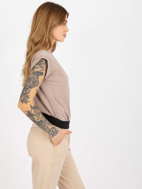 T-shirt RV-TS-4833.22X ciemny bezowy L T-shirt RV-TS-4833.22X ciemny bezowy L