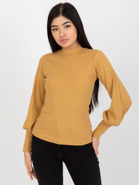 Bluzka RV-BZ-5223.15 jasny camelowy XL Bluzka RV-BZ-5223.15 jasny camelowy XL