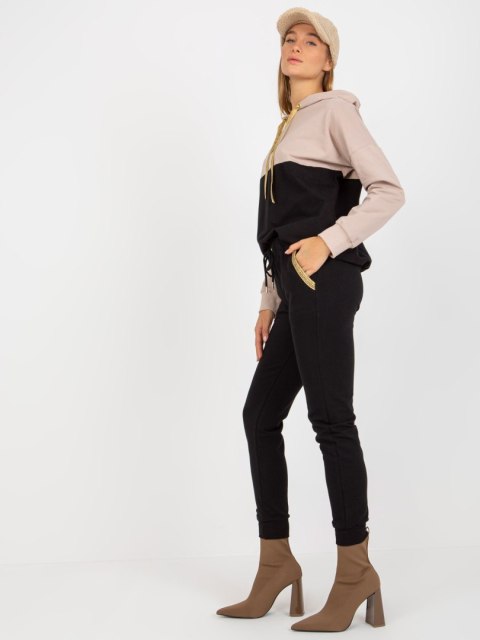 Komplet RV-KMPL-8419.96P czarno-beżowy L/XL Komplet RV-KMPL-8419.96P czarno-beżowy L/XL