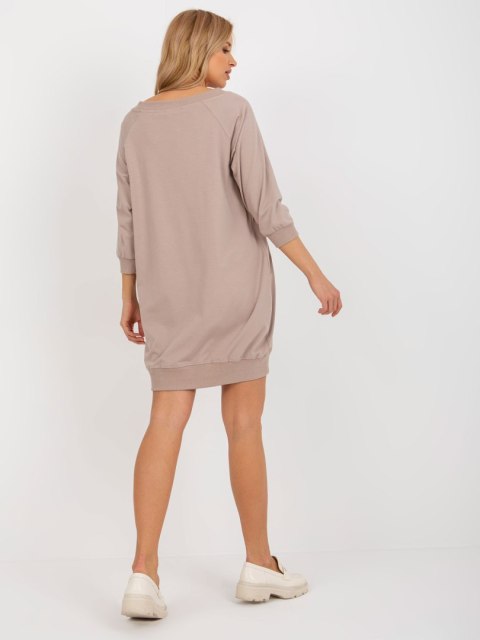 Sukienka RV-SK-7203.35P ciemny bezowy S/M Sukienka RV-SK-7203.35P ciemny bezowy S/M