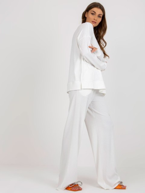 Komplet LK-KMPL-509301.58P ecru L/XL