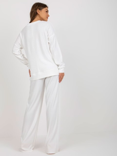 Komplet LK-KMPL-509301.58P ecru L/XL