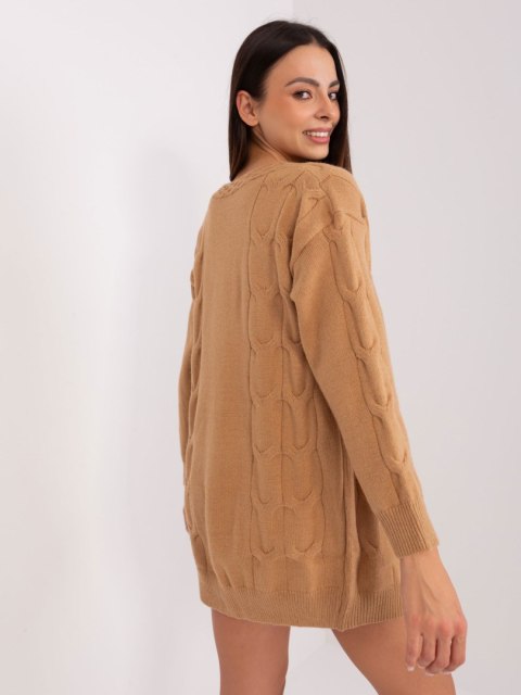 Sweter AT-SW-2241.36P camelowy Sweter AT-SW-2241.36P camelowy