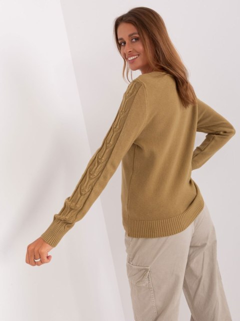 Sweter AT-SW-2329.98P oliwkowy Sweter AT-SW-2329.98P oliwkowy