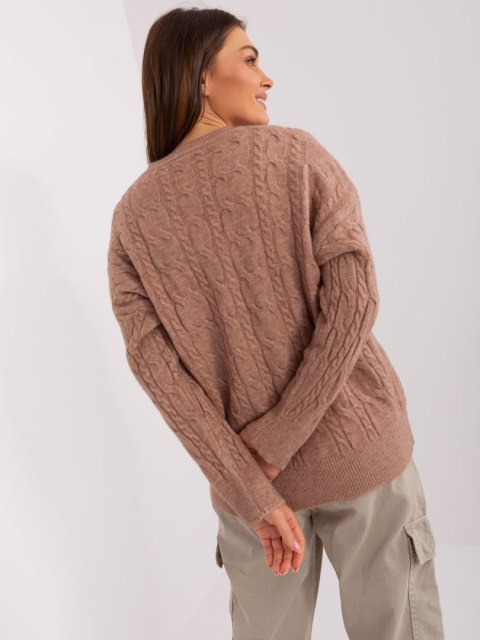 Sweter AT-SW-2335.27 ciemny bezowy Sweter AT-SW-2335.27 ciemny bezowy