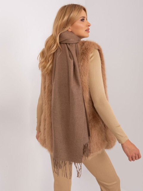 Szalik AT-SZ-23185.62P ciemny bezowy Szalik AT-SZ-23185.62P ciemny bezowy
