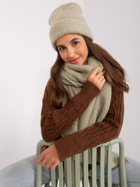 Szalik D90012Y72028D pistacjowy Szalik D90012Y72028D pistacjowy
