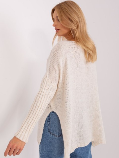 Sweter TW-SW-BI-559.45 jasny beżowy Sweter TW-SW-BI-559.45 jasny beżowy