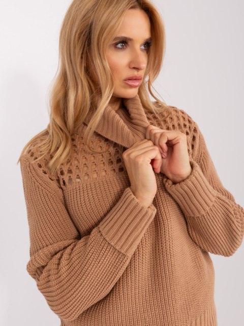 Sweter TO-SW-1909.11X camelowy Sweter TO-SW-1909.11X camelowy