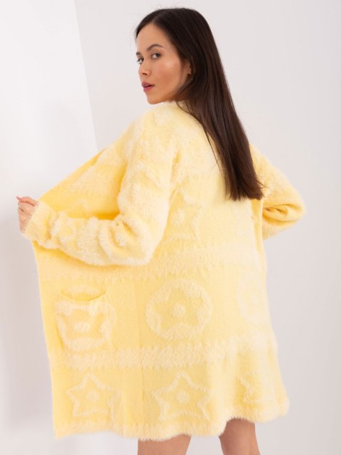 Sweter AT-SW-234503.00P jasny żółty Sweter AT-SW-234503.00P jasny żółty